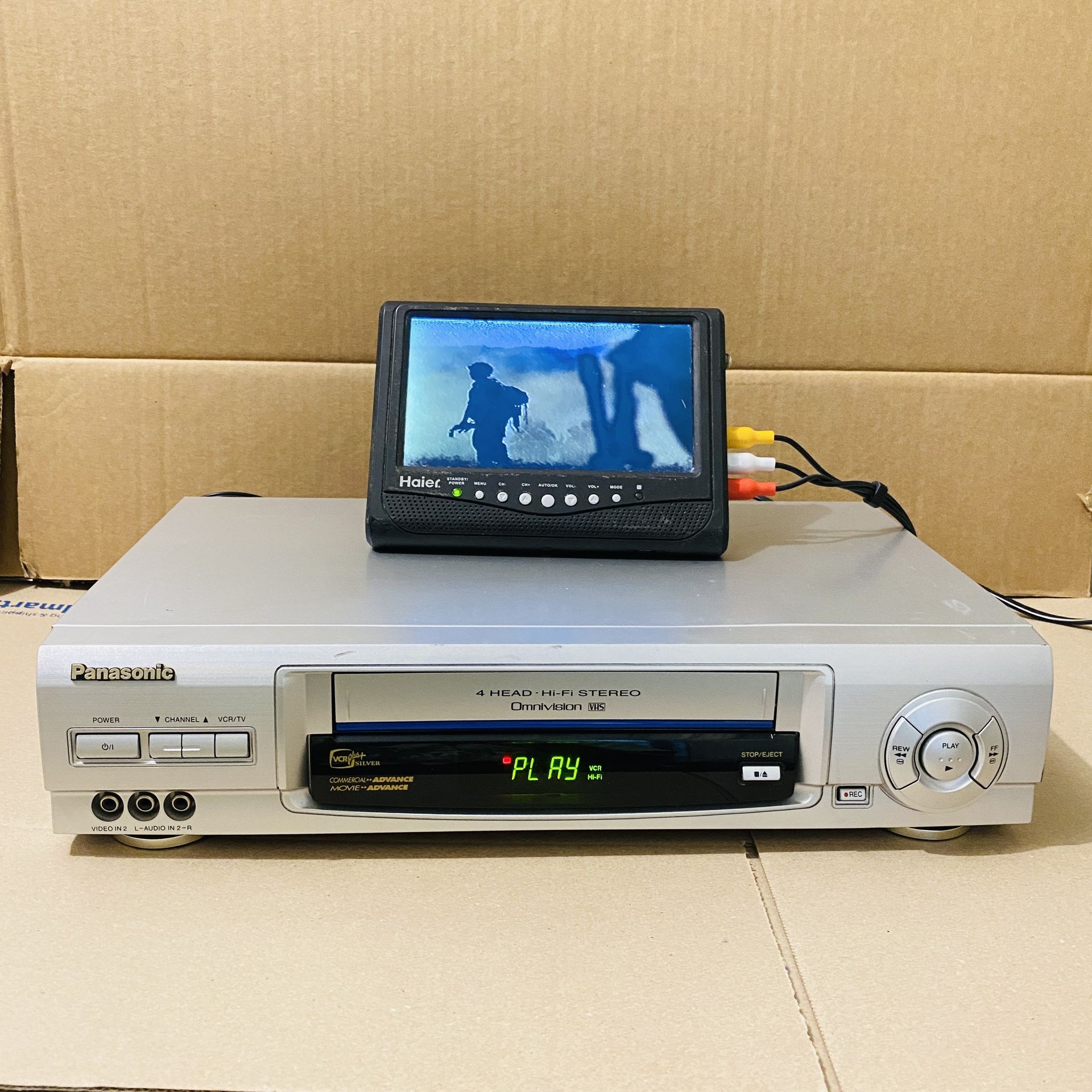 Panasonic Blue Line VCR PV-V4621 4 Head HI-FI Stereo VHS Silver TESTED WORKS