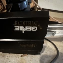 Genie Screw Drive Garage Door Operator System w/ 2 Remotes