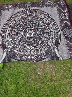 Colcha para Cama Matrimonial con calendario azteca