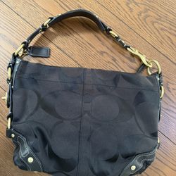 Vintage Coach Carly Signature Hobo Shoulder Bag From August 2007 