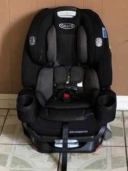 PRACTICALLY NEW GRACO 4EVER EXTENDED 2FIT CONVERTIBLE CAR SEAT 4 IN 1