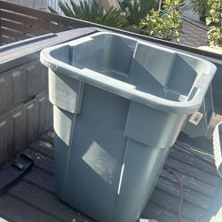 45 Gal Trash Can