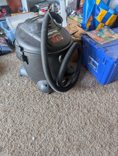 10 Gallon Shop Vac