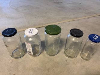 7 Empty Glass Jars with Lids