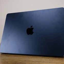 MacBook Air 15-inch M2, 256GB Storage, 8GB Memory, Space Gray