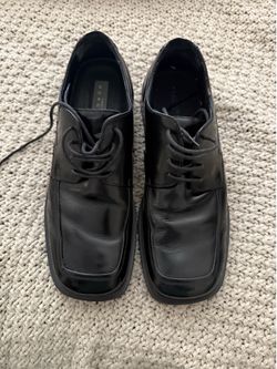 Reaction men’s dress shoes size 13.  Worn only a couple of times.