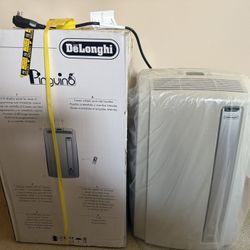 DeLonghi Portable Air Conditioner 