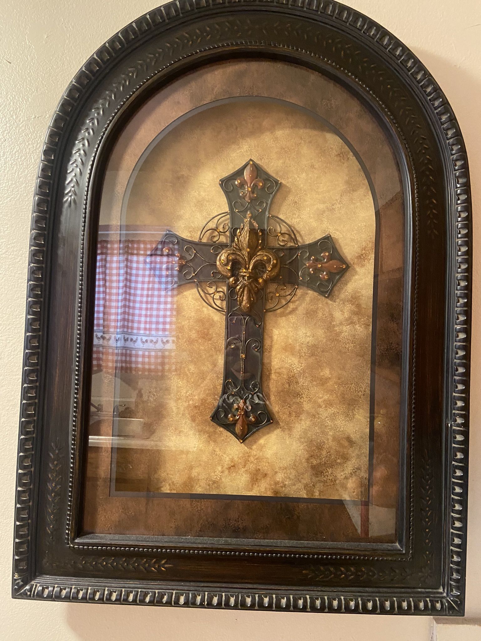 Cuadro De Madera Con Una Cruz