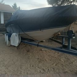 Boat-1989, Roadmaster Trailer-1987 Chaparral 200 XLC Open Bow Ski Boat