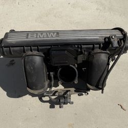 2006 E90 E91 325i E60 525i 3 Stage Intake Manifold For N52 BMW Engine Motors