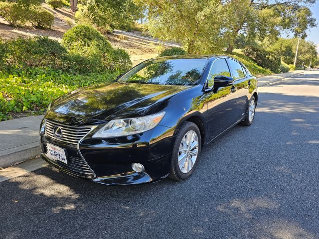 2013 Lexus ES