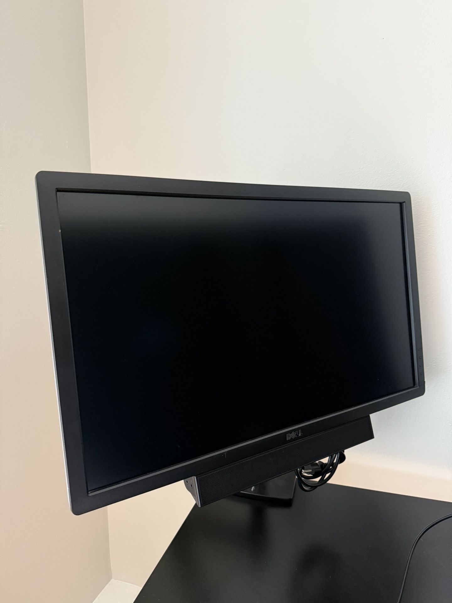 Dell 27” Flat Panel Monitor with Monitor Arm Desk Mount