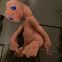 E.T. Plushie 