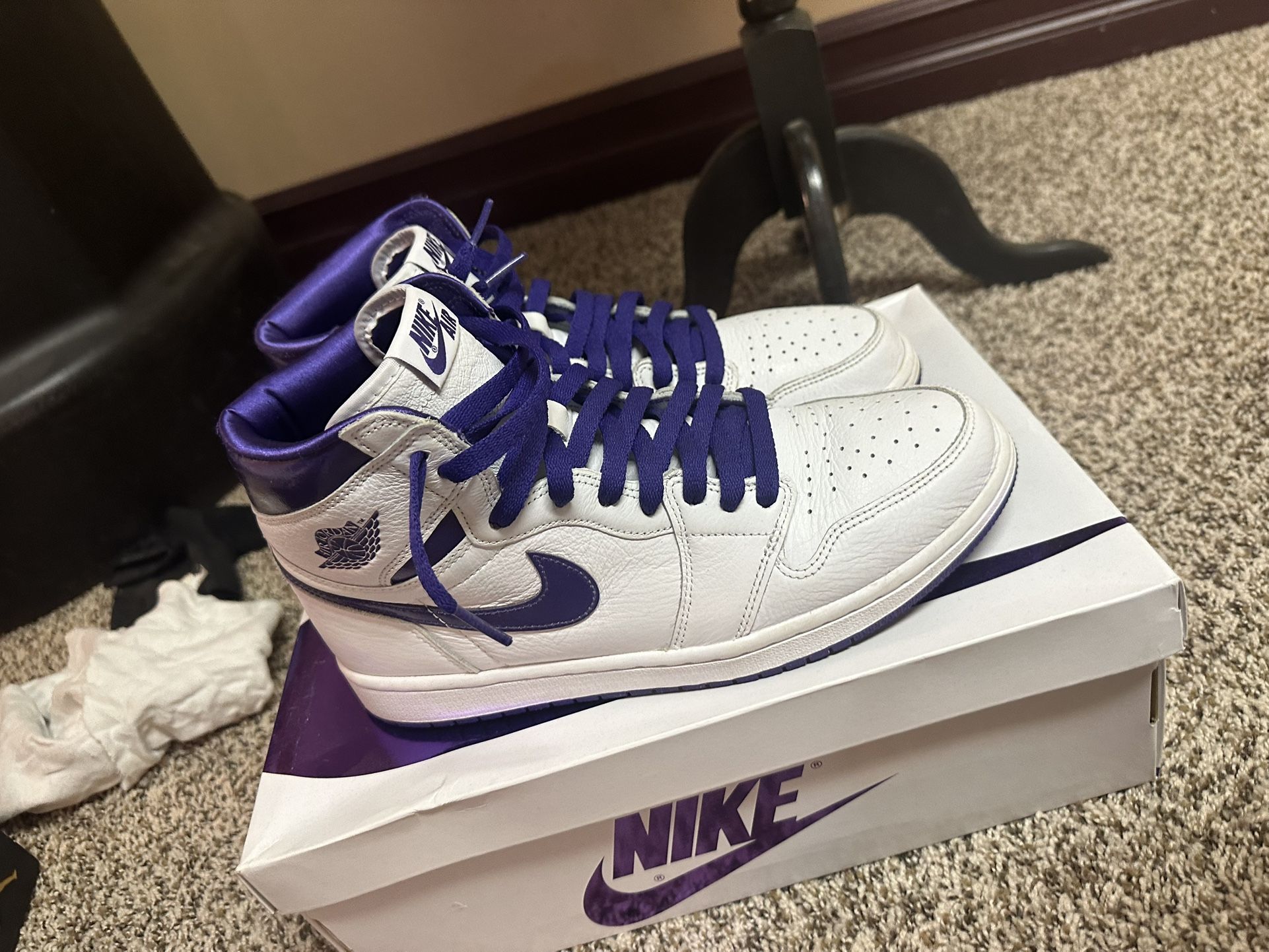 Wmns Jordan’s For Sale