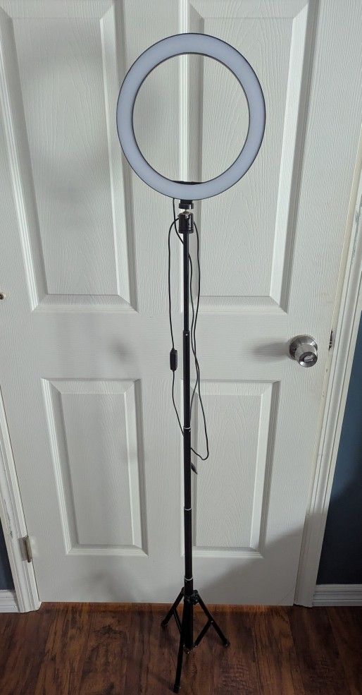 63 Inch Tall Ring Light