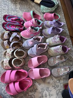 Girls shoes