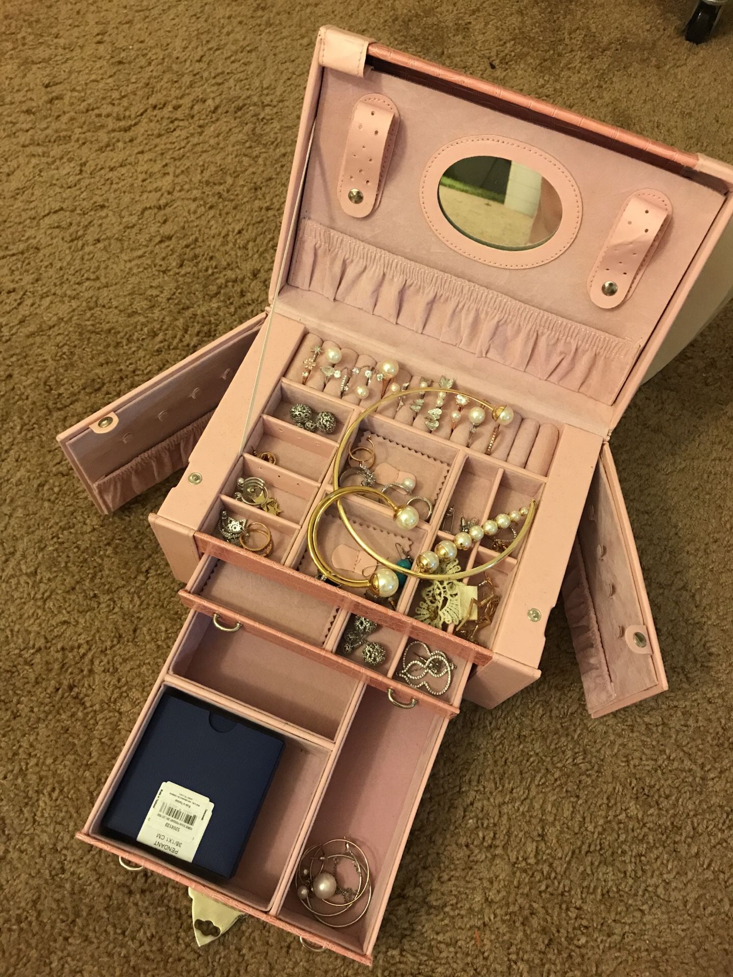 Jewelry boxes (jewelry is not included)