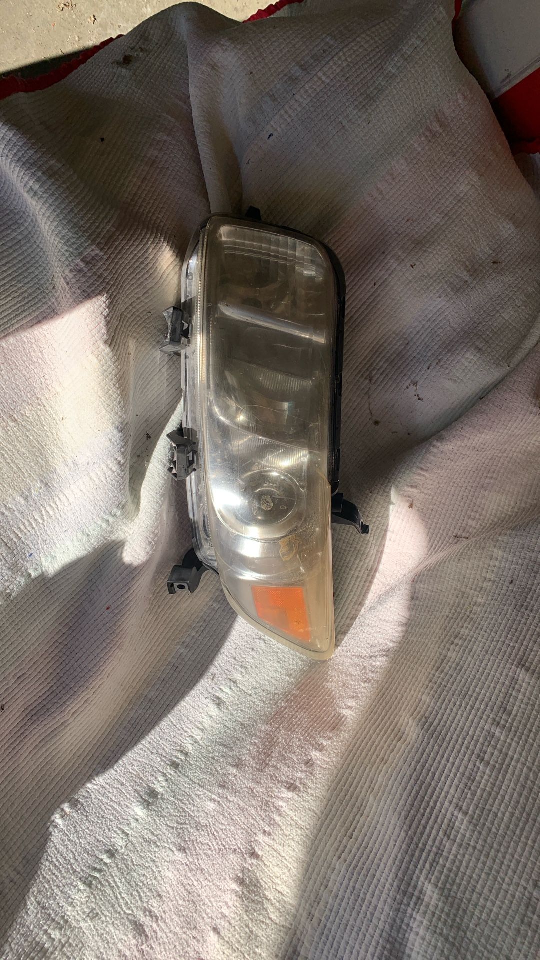 08 09 10 Scion XB Headlight Lamp Left