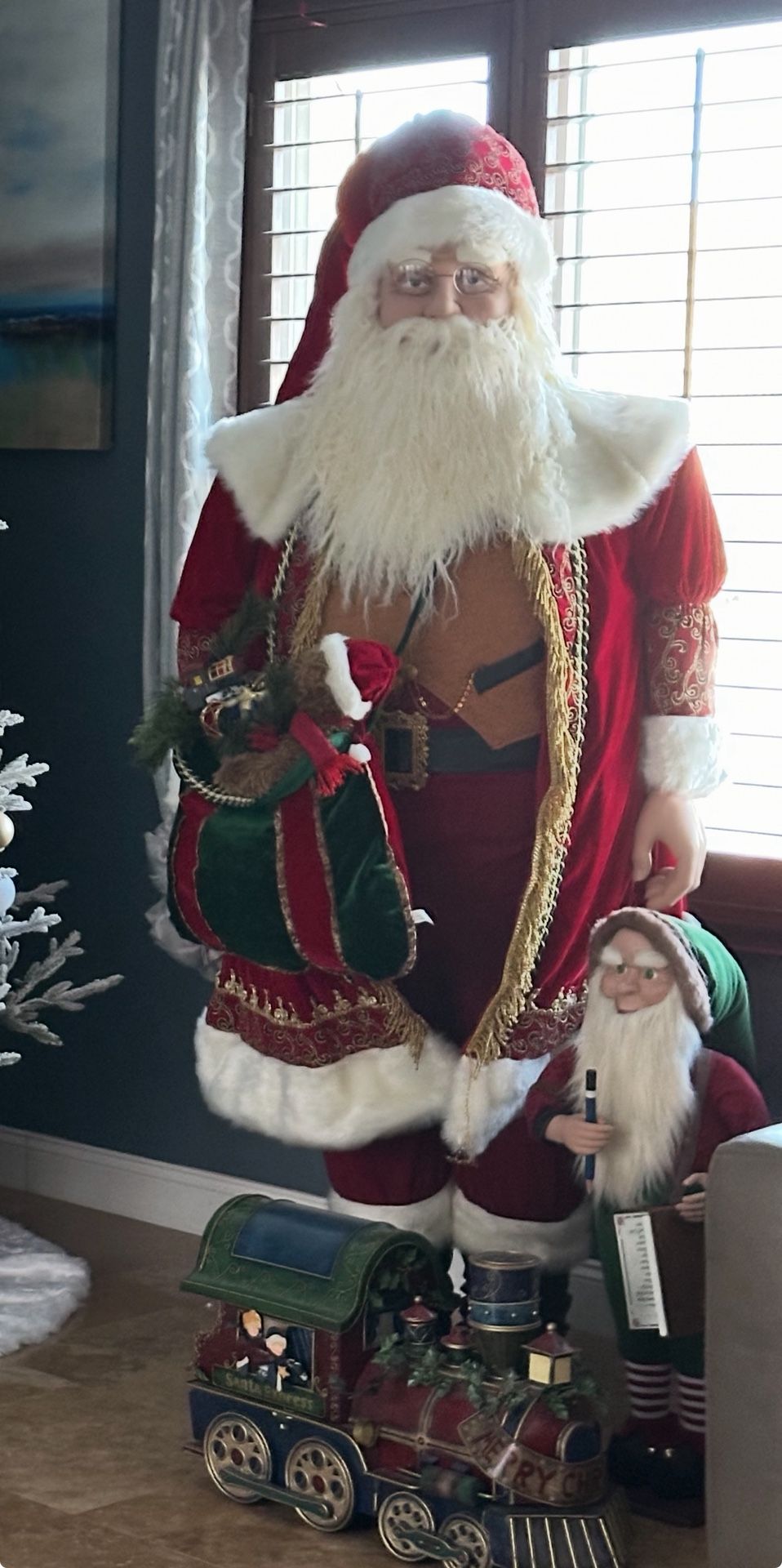 Free ๐ Santa Clause