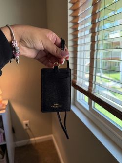 COACH BADGE HOLDER