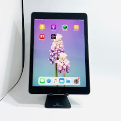 Apple IPad Air 16GB  9.7” Fully Functional iOS 12