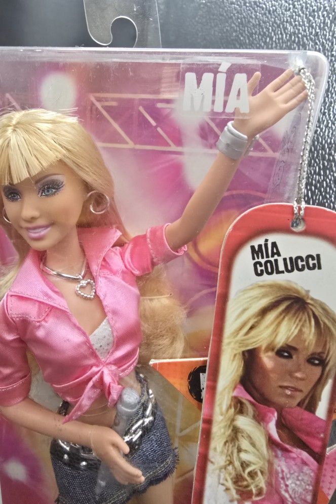 RARE 2007 RBD Barbie Doll Lupita, Roberta, Mía Mattel Rebelde