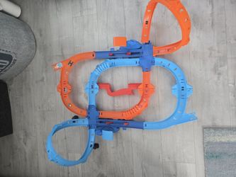 Hot Wheels Track Set with Loops