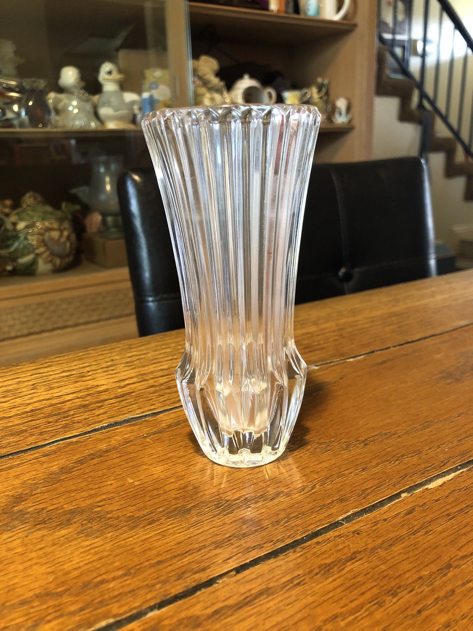 Vintage Avon Season Greetings Vase 5 Inches Tall 