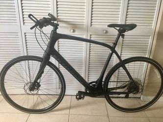 Sirrus Elite Carbon Bicycle