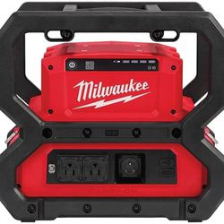 Milwaukee Carry On M18 Inverter Generator 