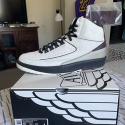 Jordan 2 Retro A Ma Maniere Airness  Size 10 men . Brand new DS .  No trades 