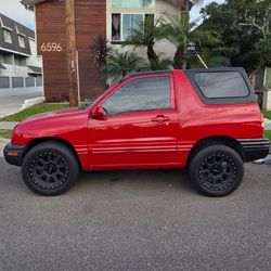 2000 Chevrolet Tracker