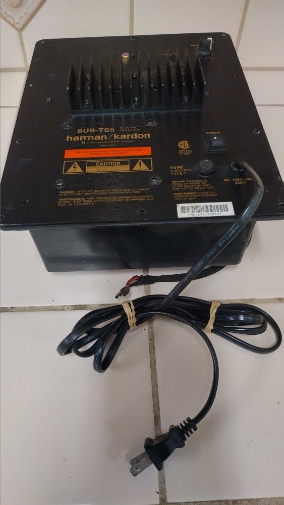 Harman kardon sub-ts5 amplifier for use with the HK TS5 system