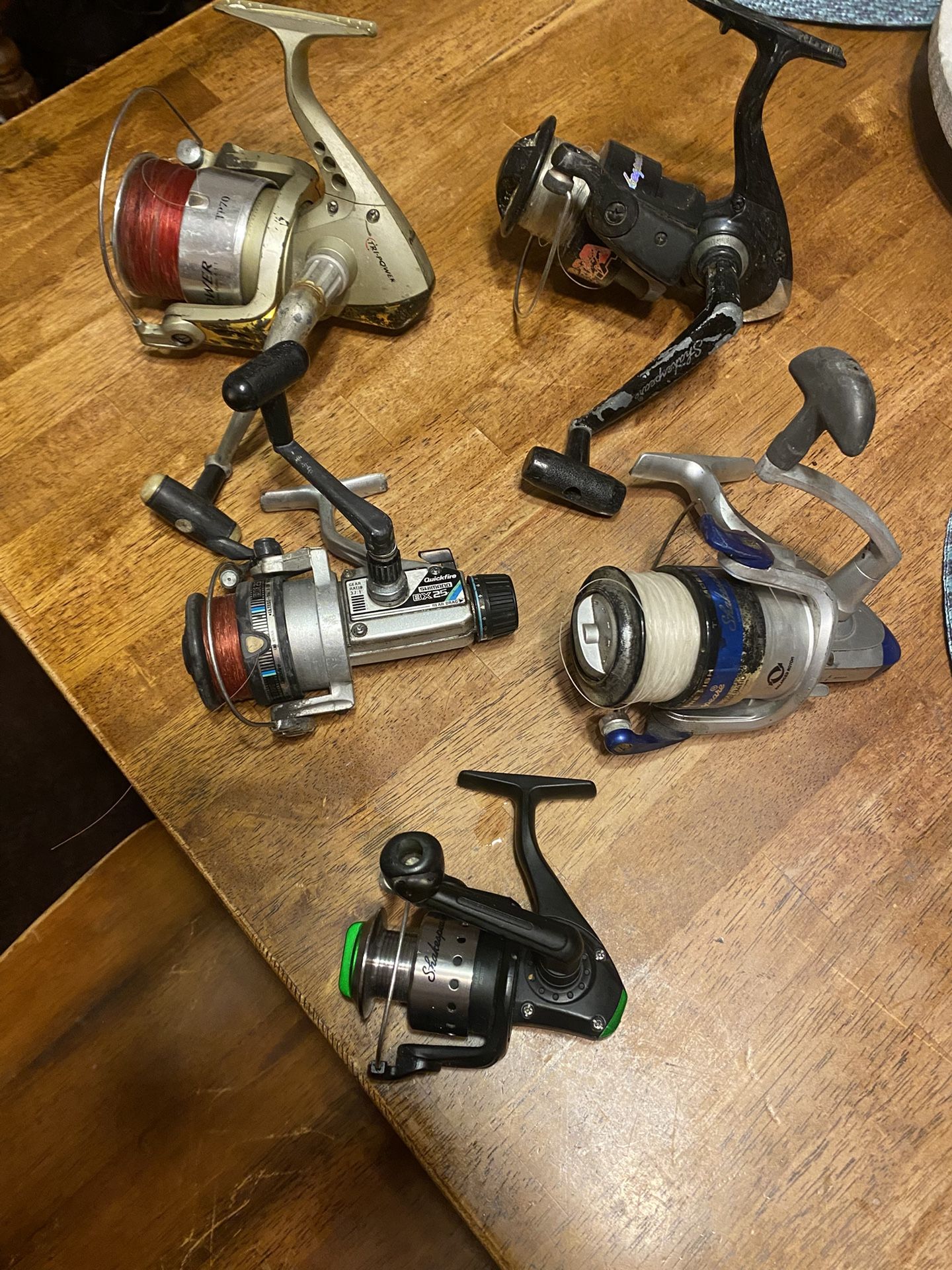 Fishing Reels Lot