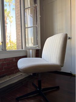 Criss Cross Desk Chair