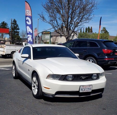 2012 Ford Mustang