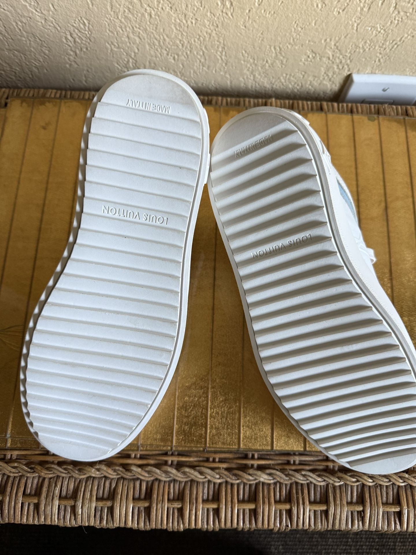 Nib Louis Vuitton sneaker, tennis shoe running sport women’s