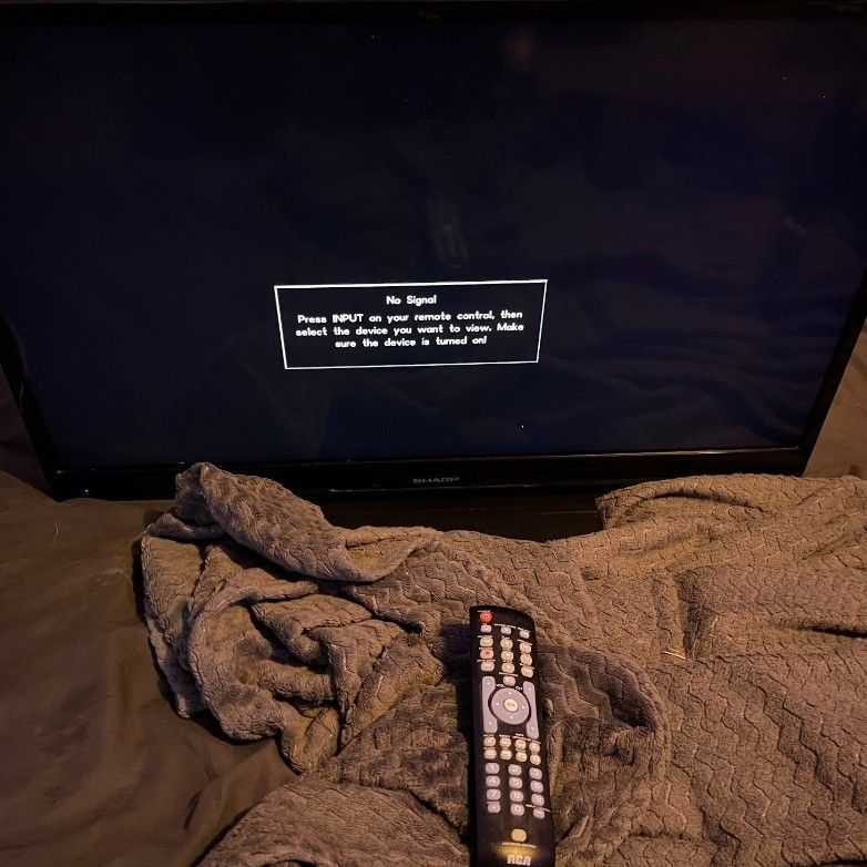32 Inch Sharp TV