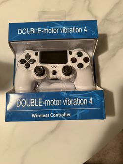 White PS4 Controller 