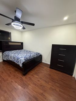 Queen bed with storage and drawer set from Baer’s furniture