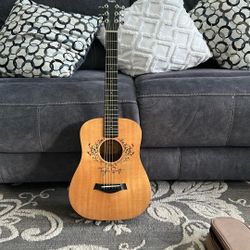 Taylor taylor swift signature baby acoustic 