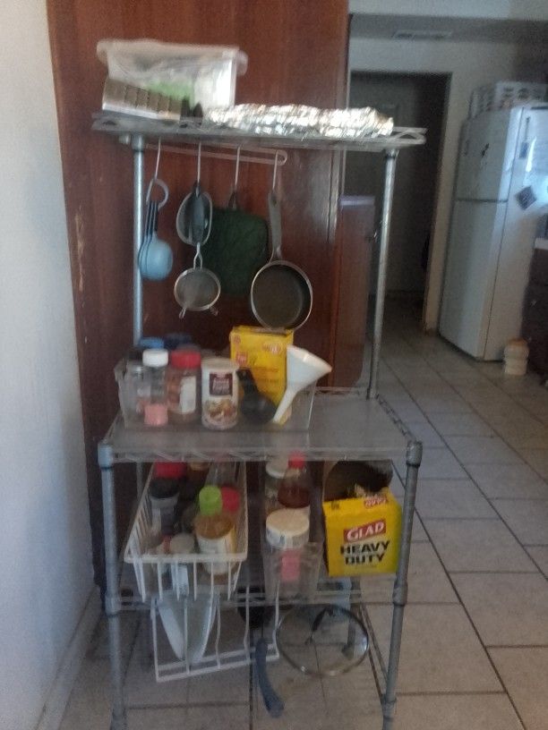 Pantry Rack And What You See Included