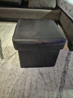Faux leather storage cube/ottaman/footrest