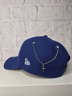 Hat Chain with Cross