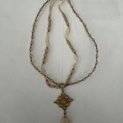 Beaded Necklace with Pendant