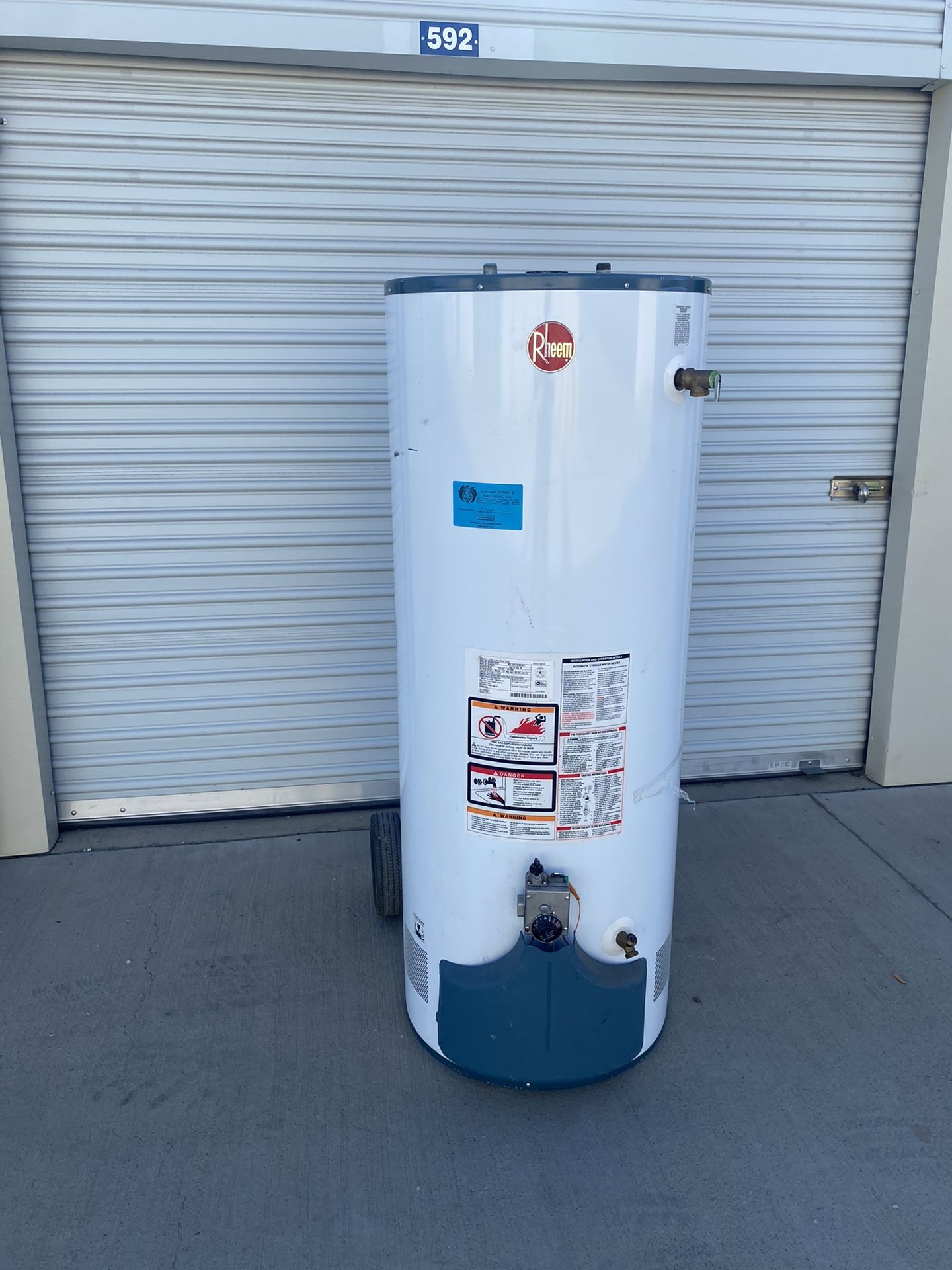 50 Gallon Gas Rheem Fury Gas Water Heater 50 Gallon Water Heater