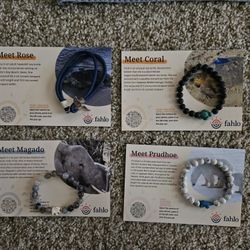 Bracelets 