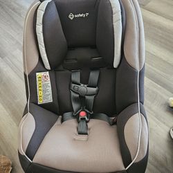 New Safety 1st 65 Convertible Car Seat 