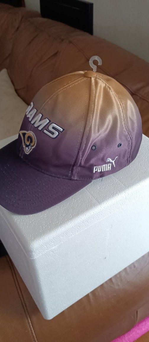 New Vintage 'PUMA' 2-Tone 'RAM'S HAT"
