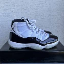 Air Jordan 11 Concord